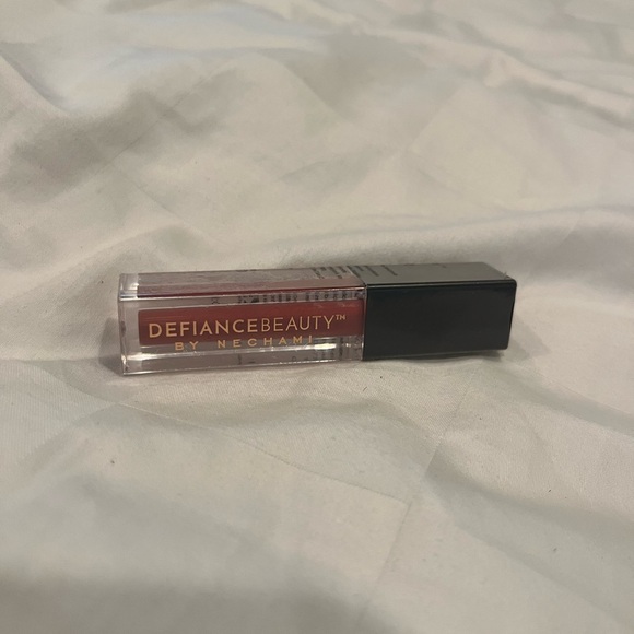 defiance beauty by nechami liquid lipstick Warrior - Picture 5 of 10